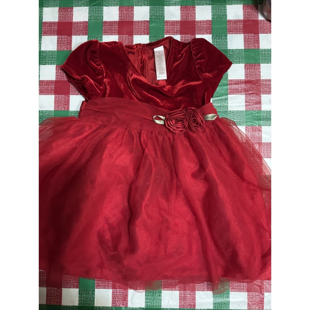 George red velvet and layered‎ tulle formal lined dress in toddler size 3T